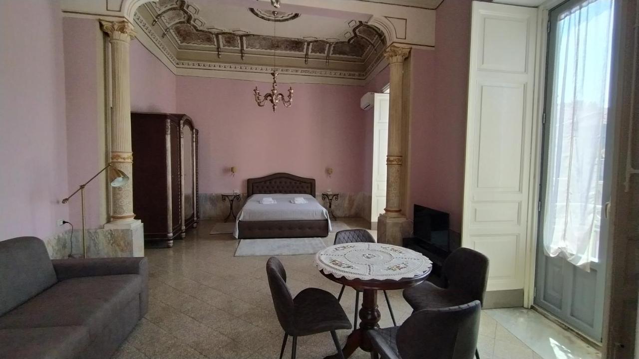 Palazzo Arcidiacono - Luxury Holidays Catánia Buitenkant foto